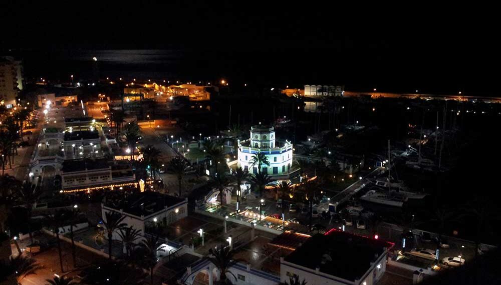 Un joven apuñala a otro tras una pelea en el Puerto de Estepona AZ